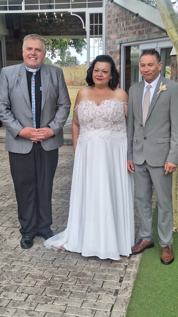 Wedding ceremony by Dr. Gerrit Rademeyer in Casteel